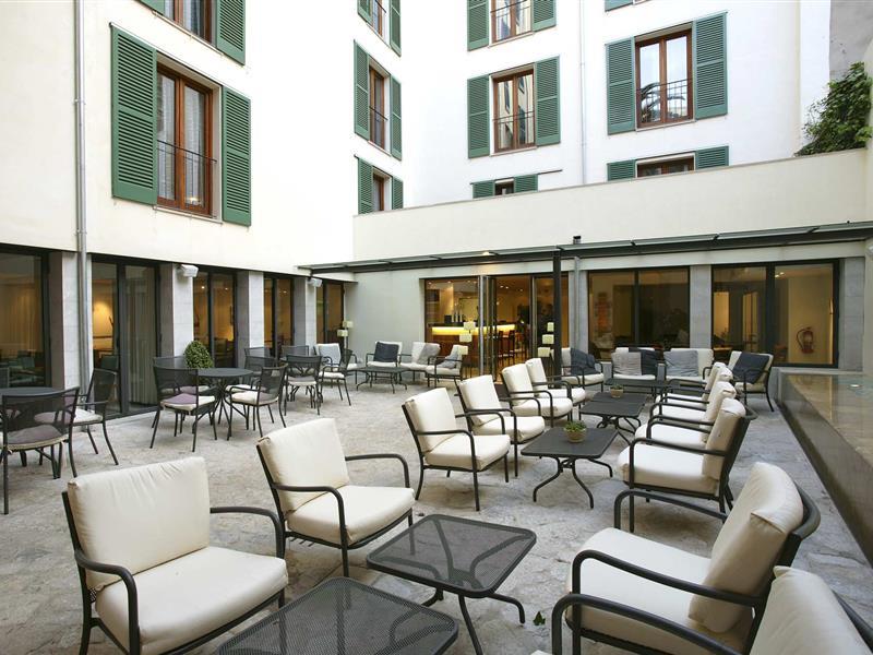 Petit Palace Hotel Tres 帕爾馬 外观 照片