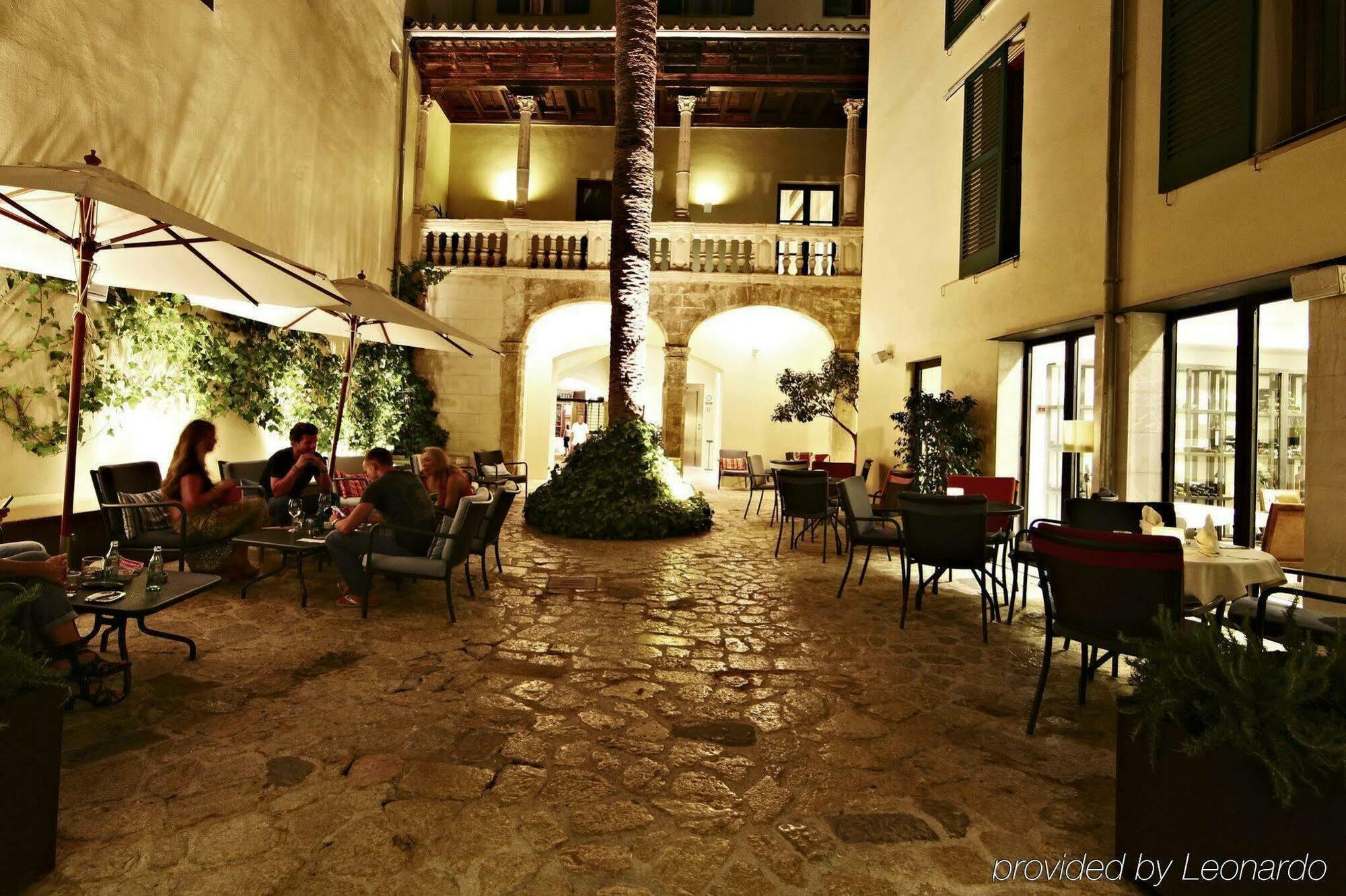 Petit Palace Hotel Tres 帕爾馬 餐厅 照片